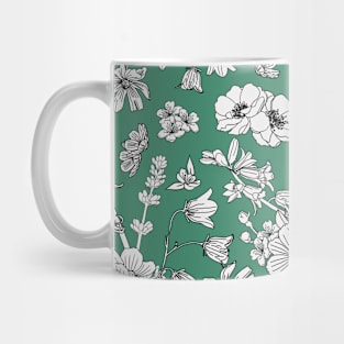 Floral pattern on green background Mug